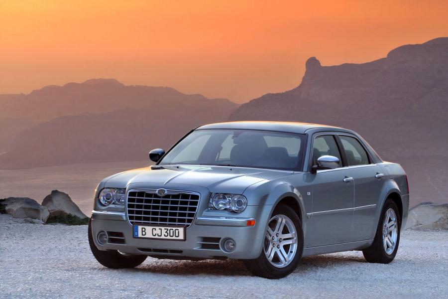  Chrysler 300C (LX) 2005 года  (фото 89 из 120)